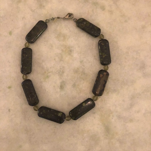 Necklace - Picture 1 of 2